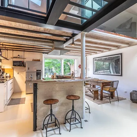 בית נופש Lakaz - Loft A